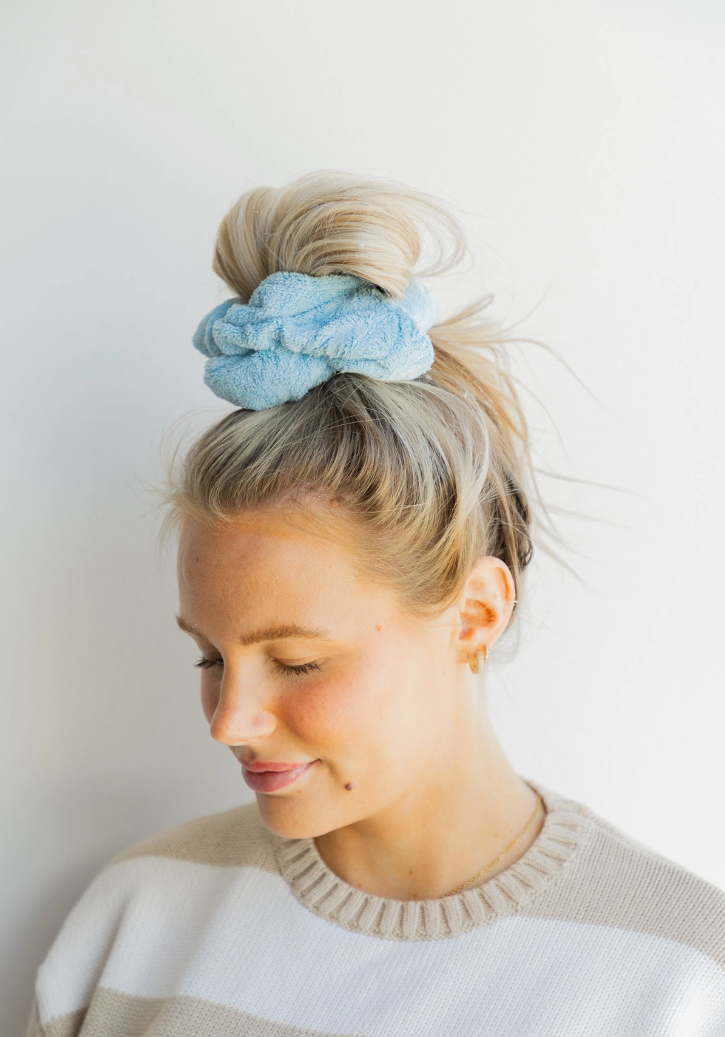 Oversized Towel Scrunchie